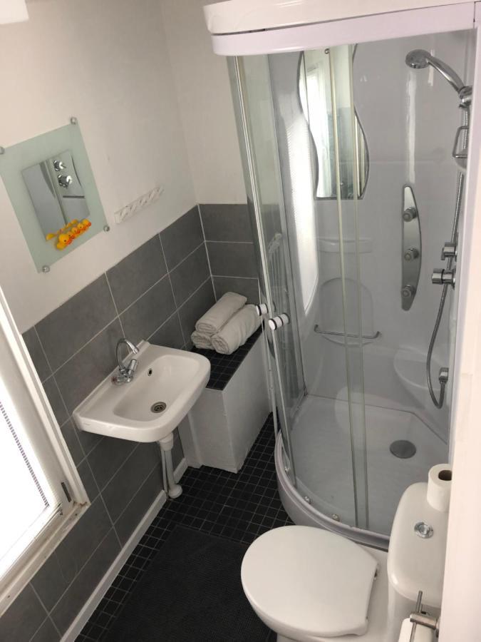Luxury Studio On Robs Houseboat Special For Couples Amsterdam Exterior foto